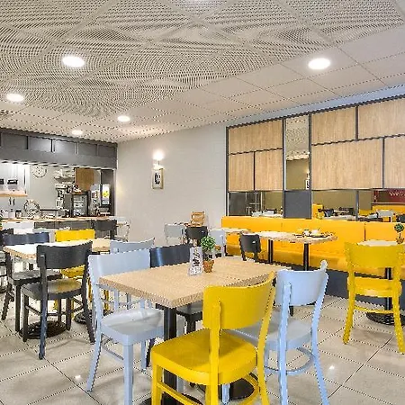 Loubet Village Hotel