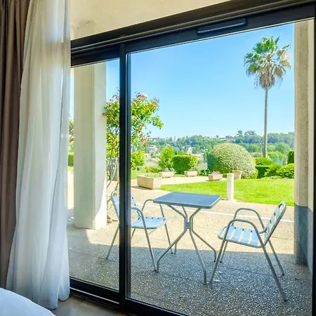 Hotel Loubet Village 2*