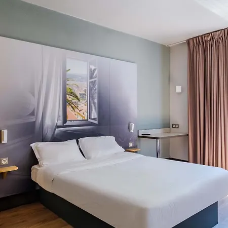 Hotel Loubet Village