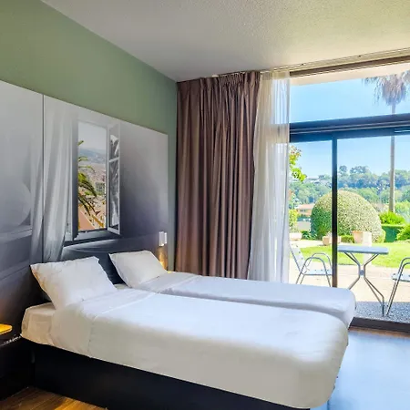 Ξενοδοχείο Loubet Village 2*