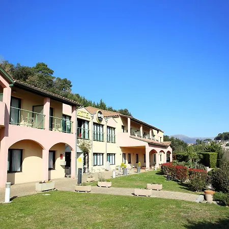 Loubet Village Hotel