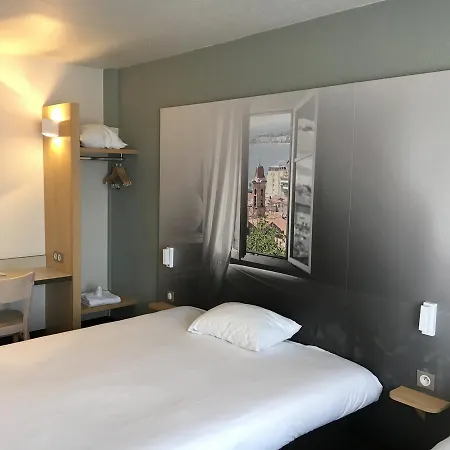 Loubet Village Hotel
