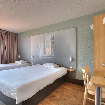 Hotel Loubet Village Villeneuve-Loubet
