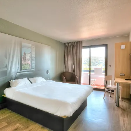 Loubet Village Hotel Villeneuve-Loubet